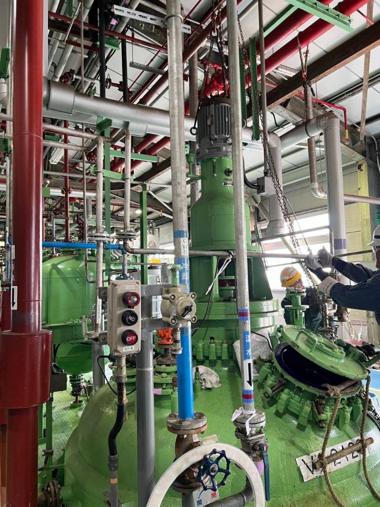 石油プラント配管工事