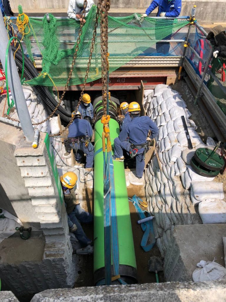 石油プラント配管工事
