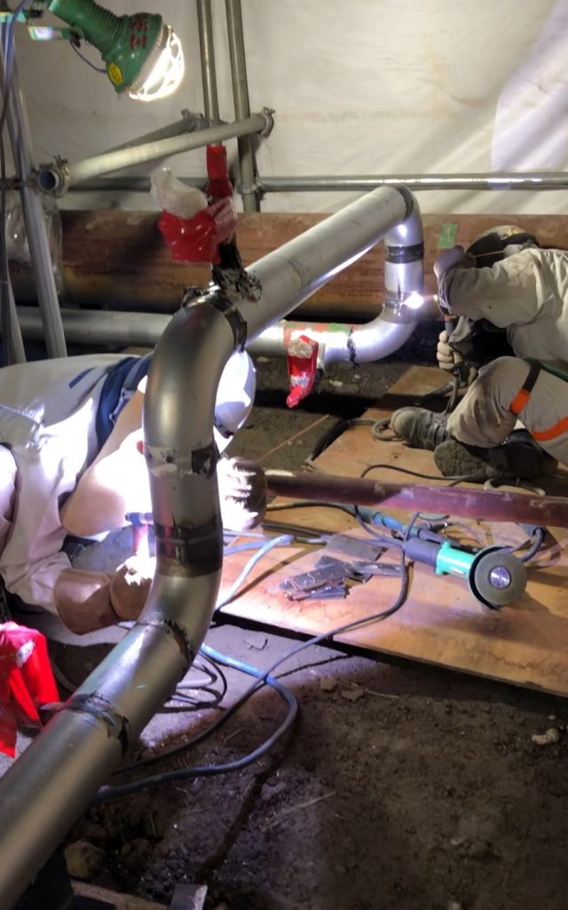 石油プラント配管工事